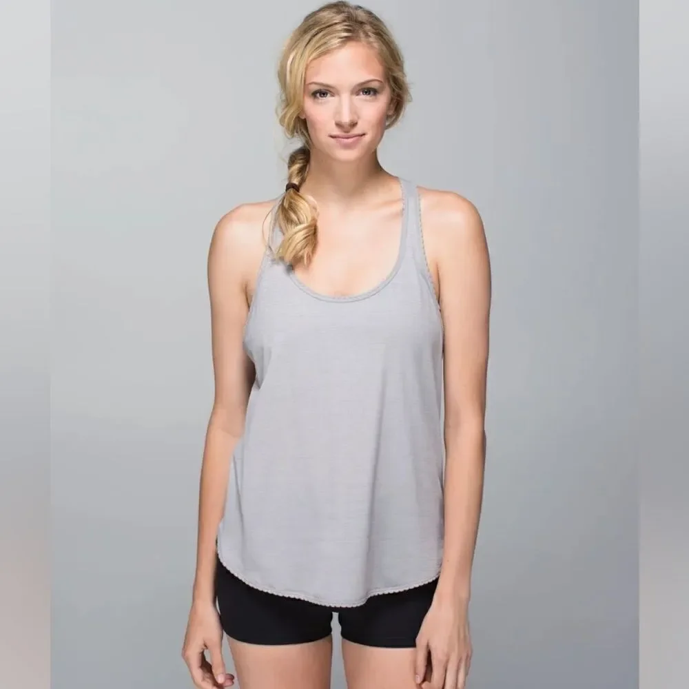 GUC Lululemon Women’s 105 F Singlet Athletic Workout Tank Silver Slate-  Size 6